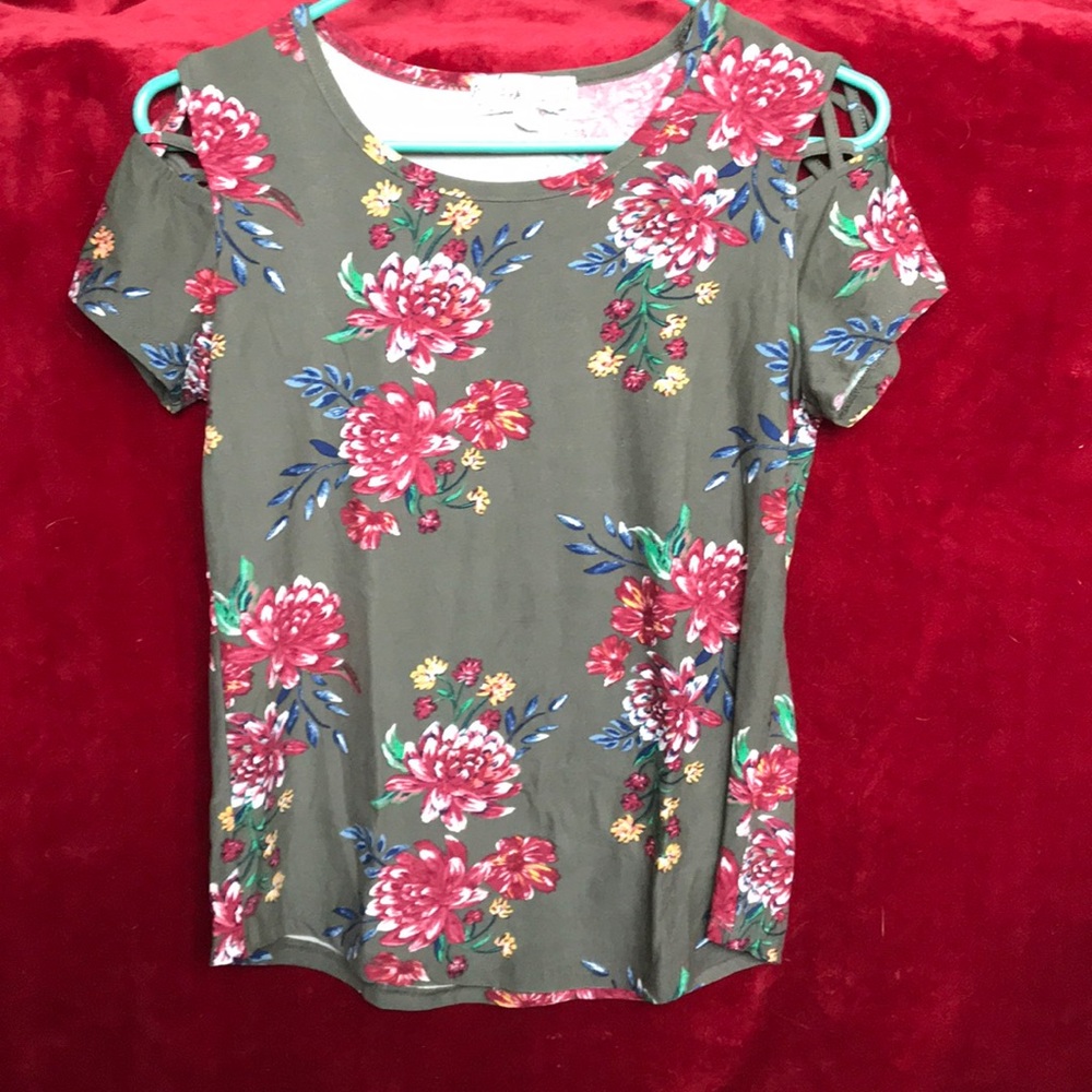 short sleeve army green women’s tee